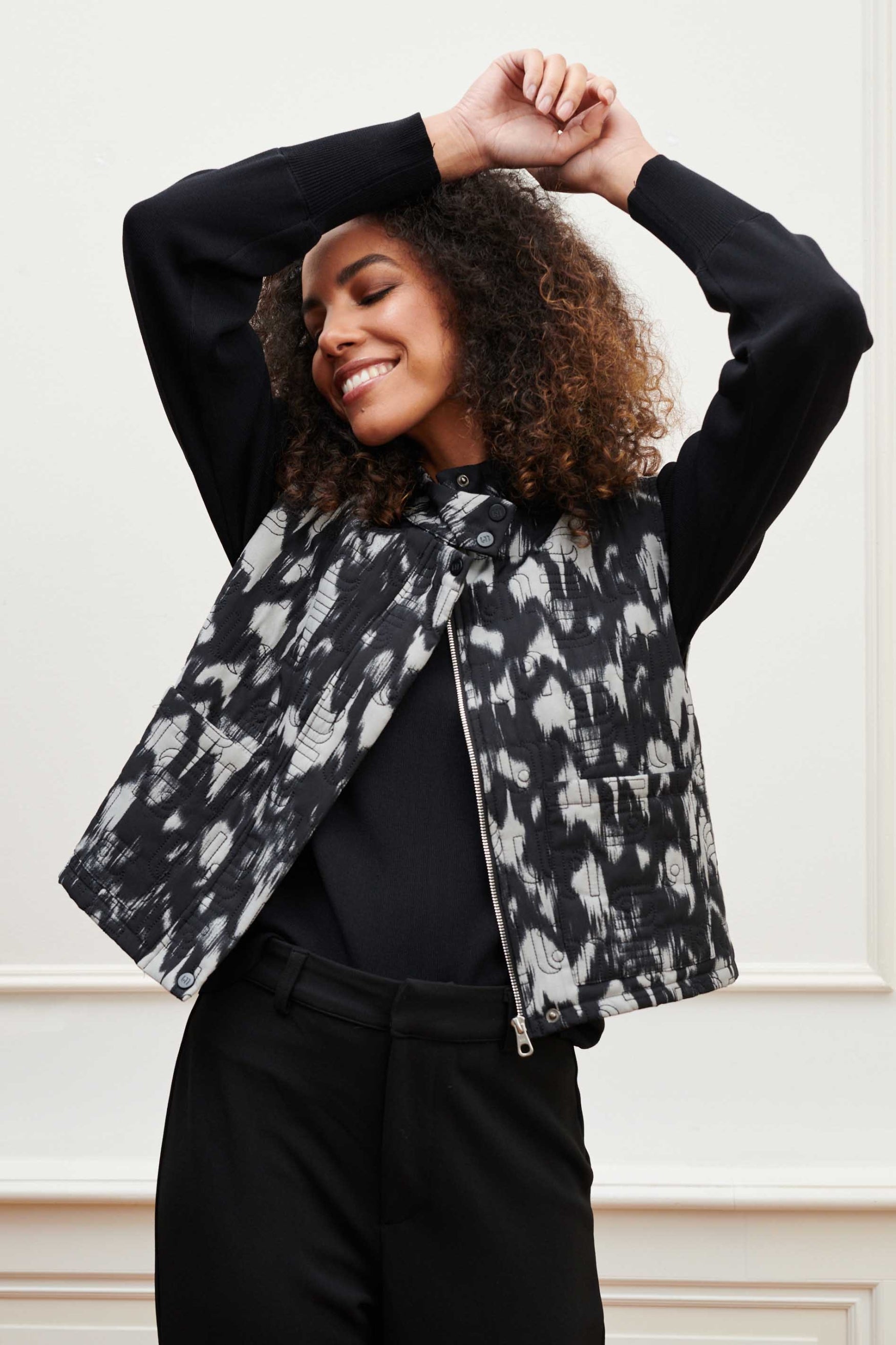 Vest Inez