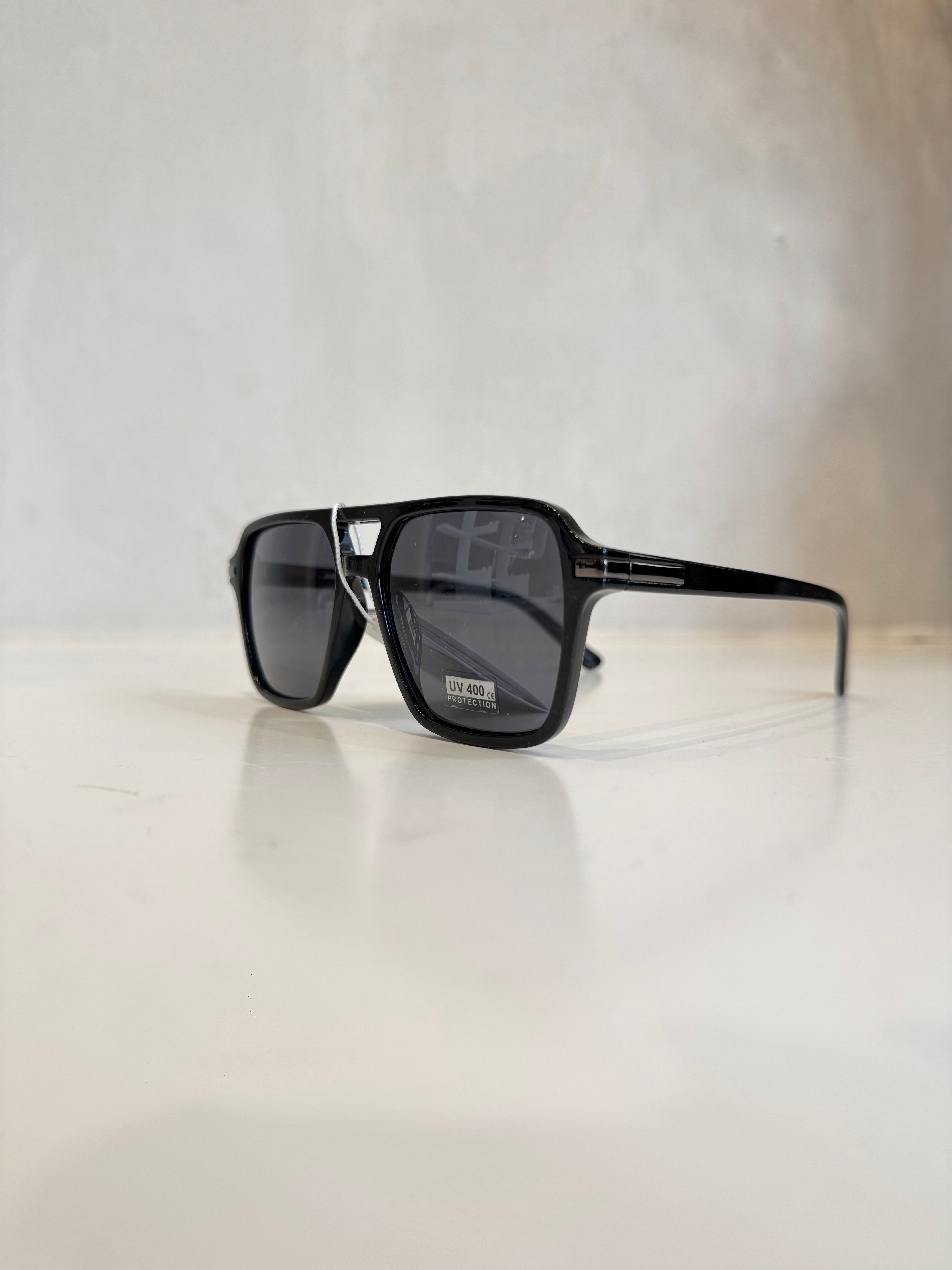 Zonnebril Mila zwart