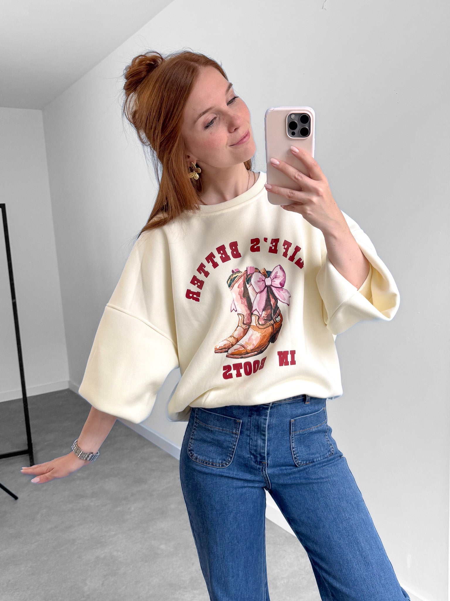 Sweater Cowgirl