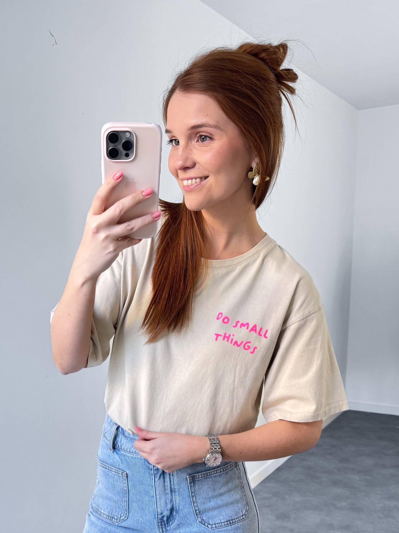 T-shirt do small things beige