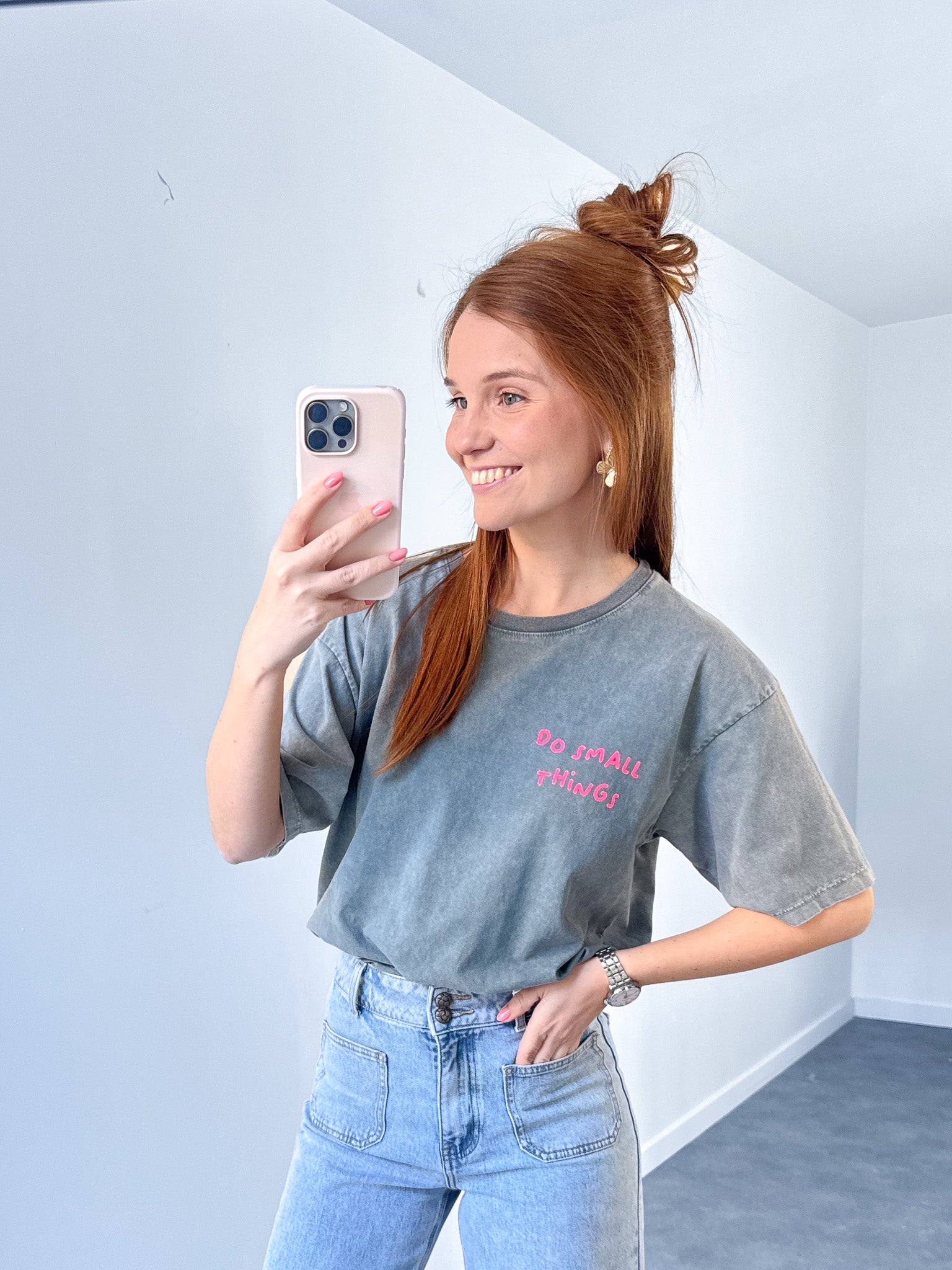 T-shirt do small things grijs