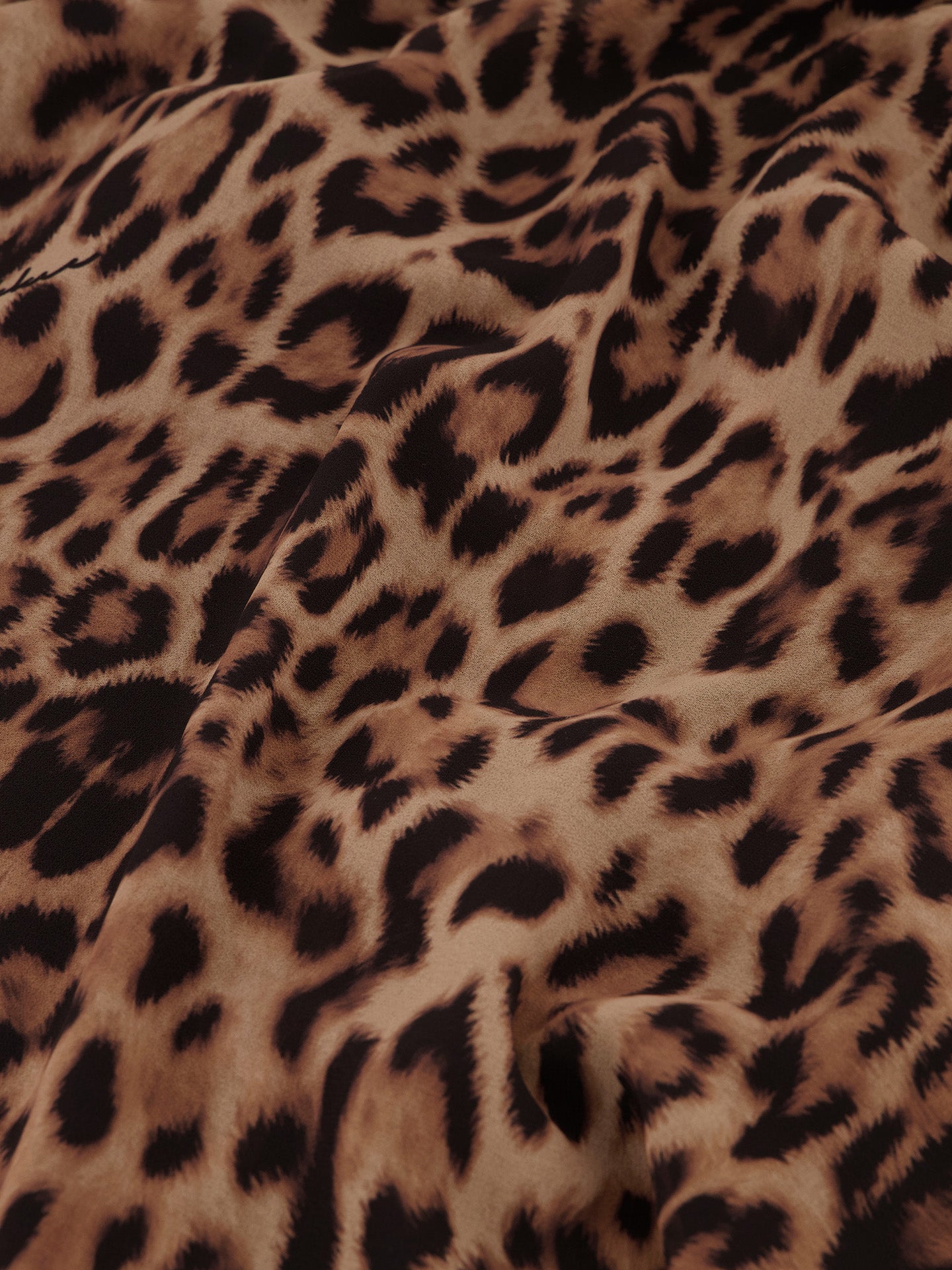 NIKKIE Leopard Blouse