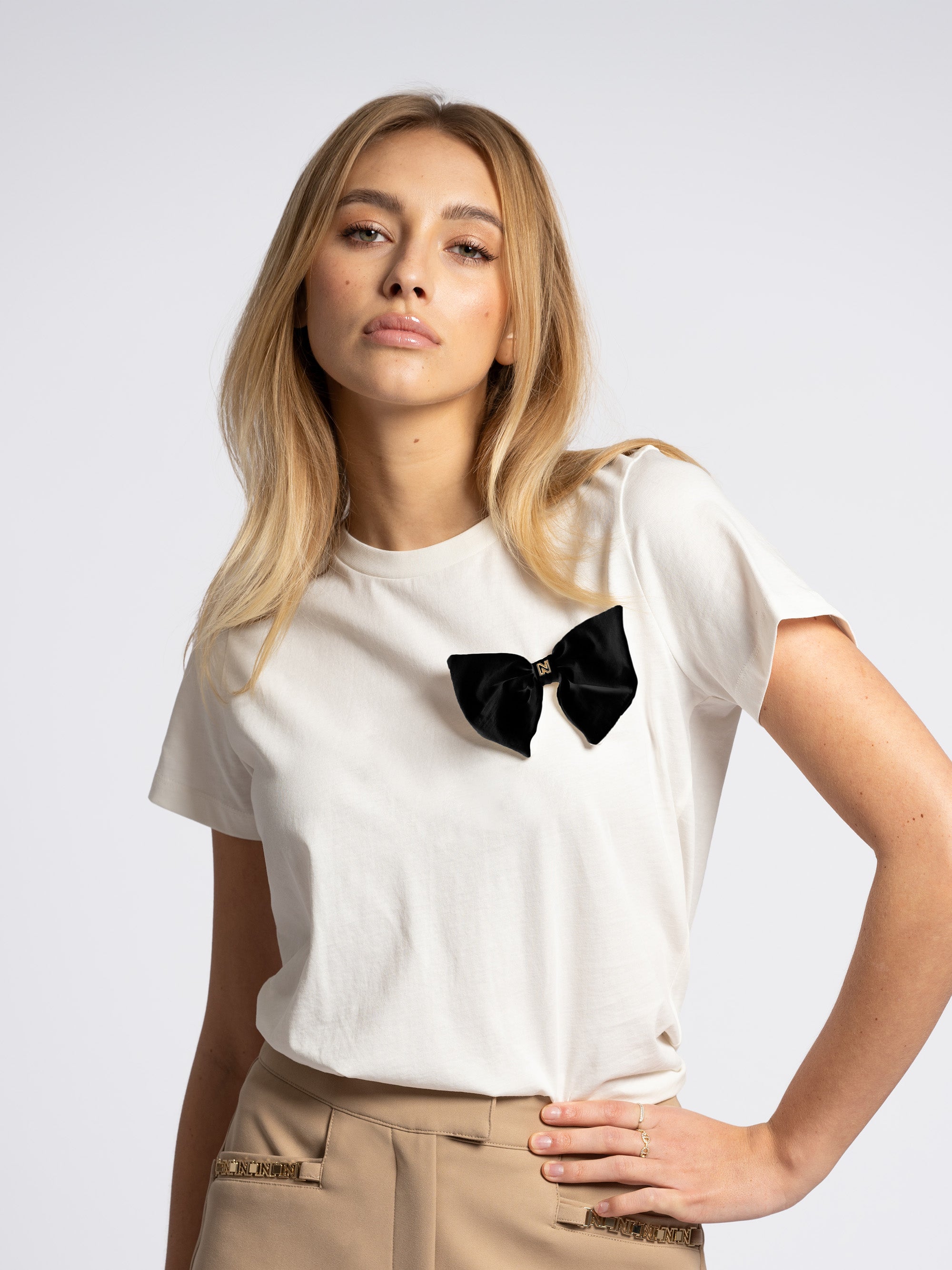 NIKKIE Bow Tie Shirt