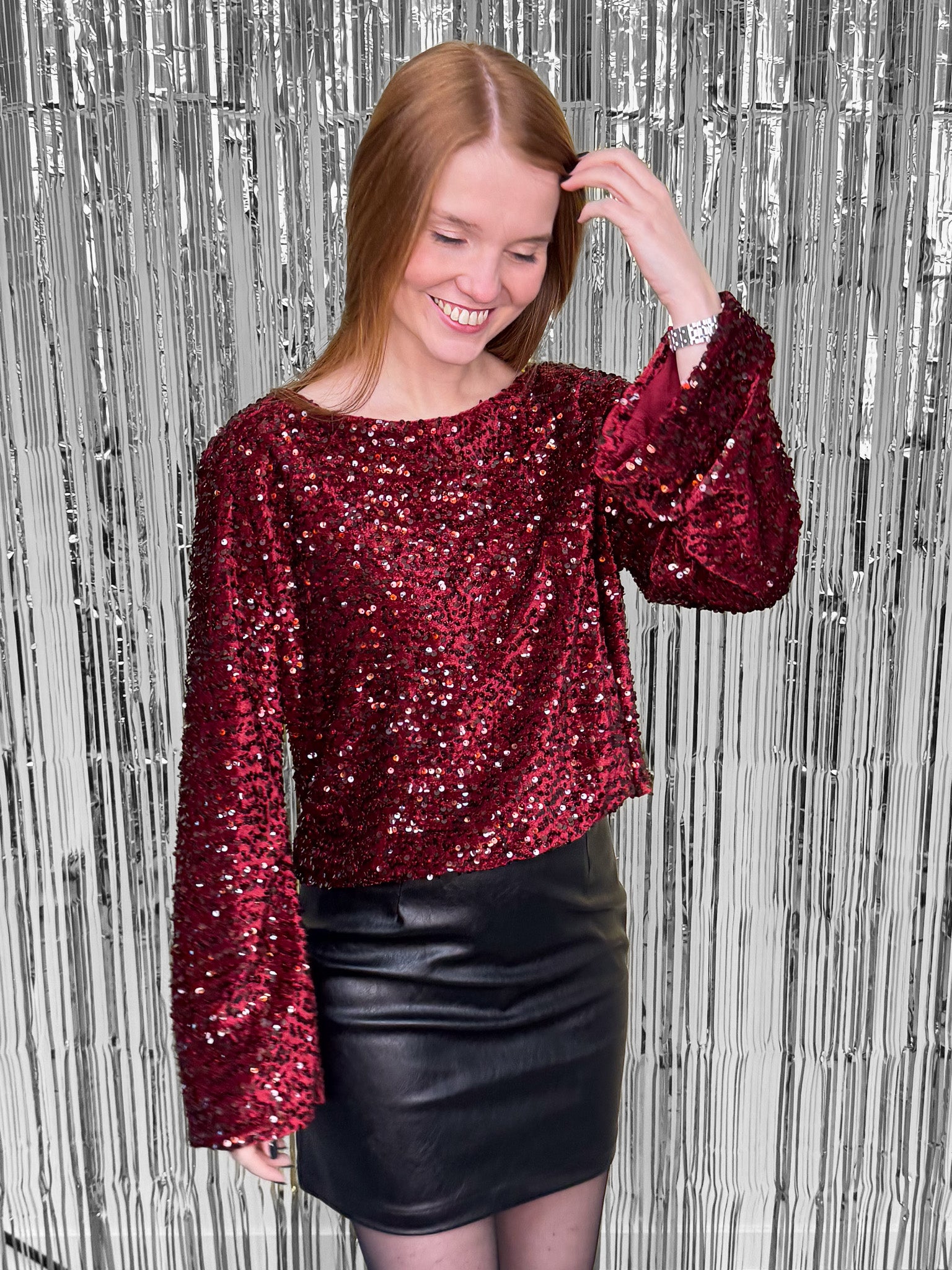 Top Astrid long sleeve sequin bordeaux