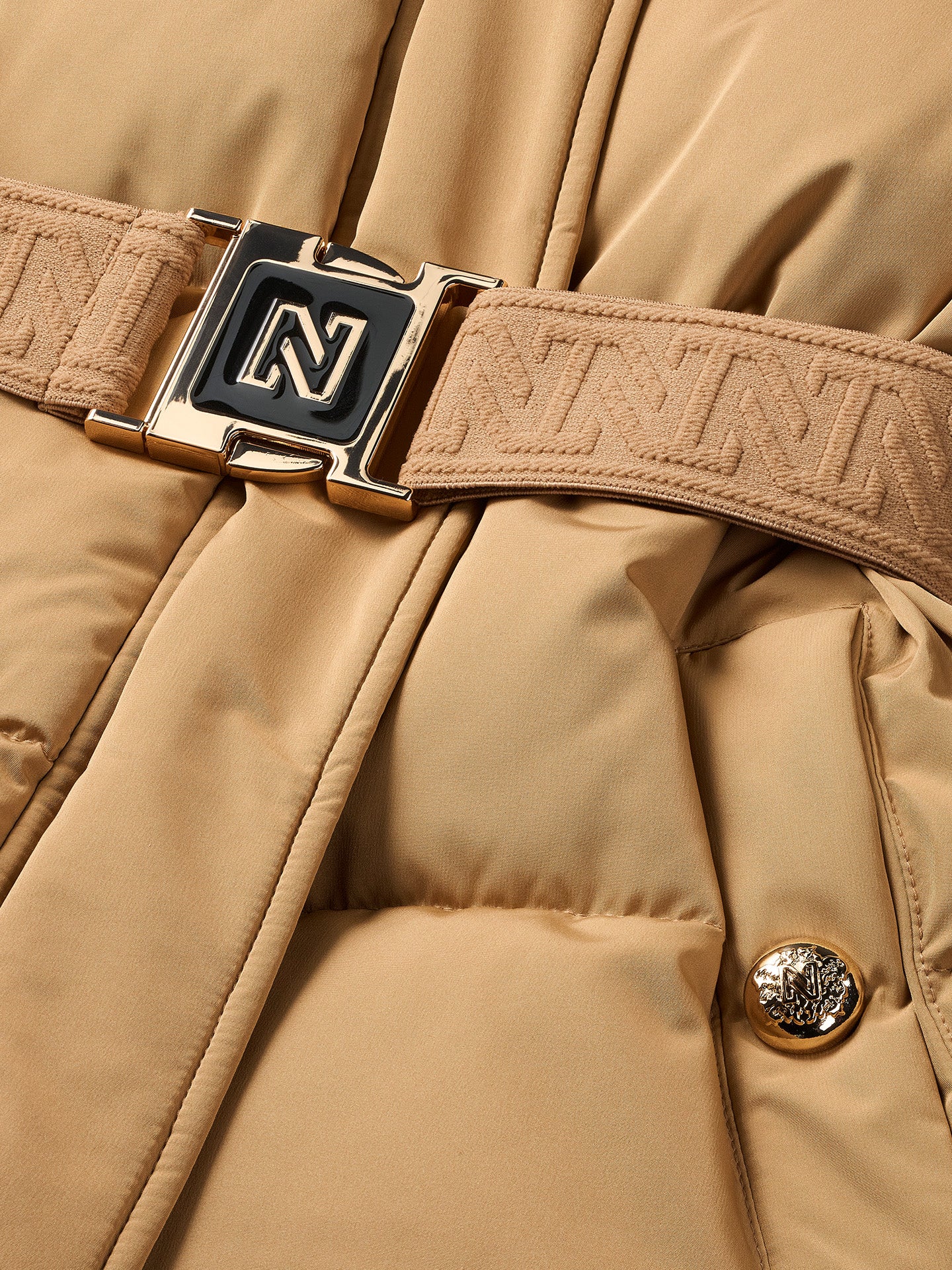 NIKKIE Lynnwood Long Puffer beige