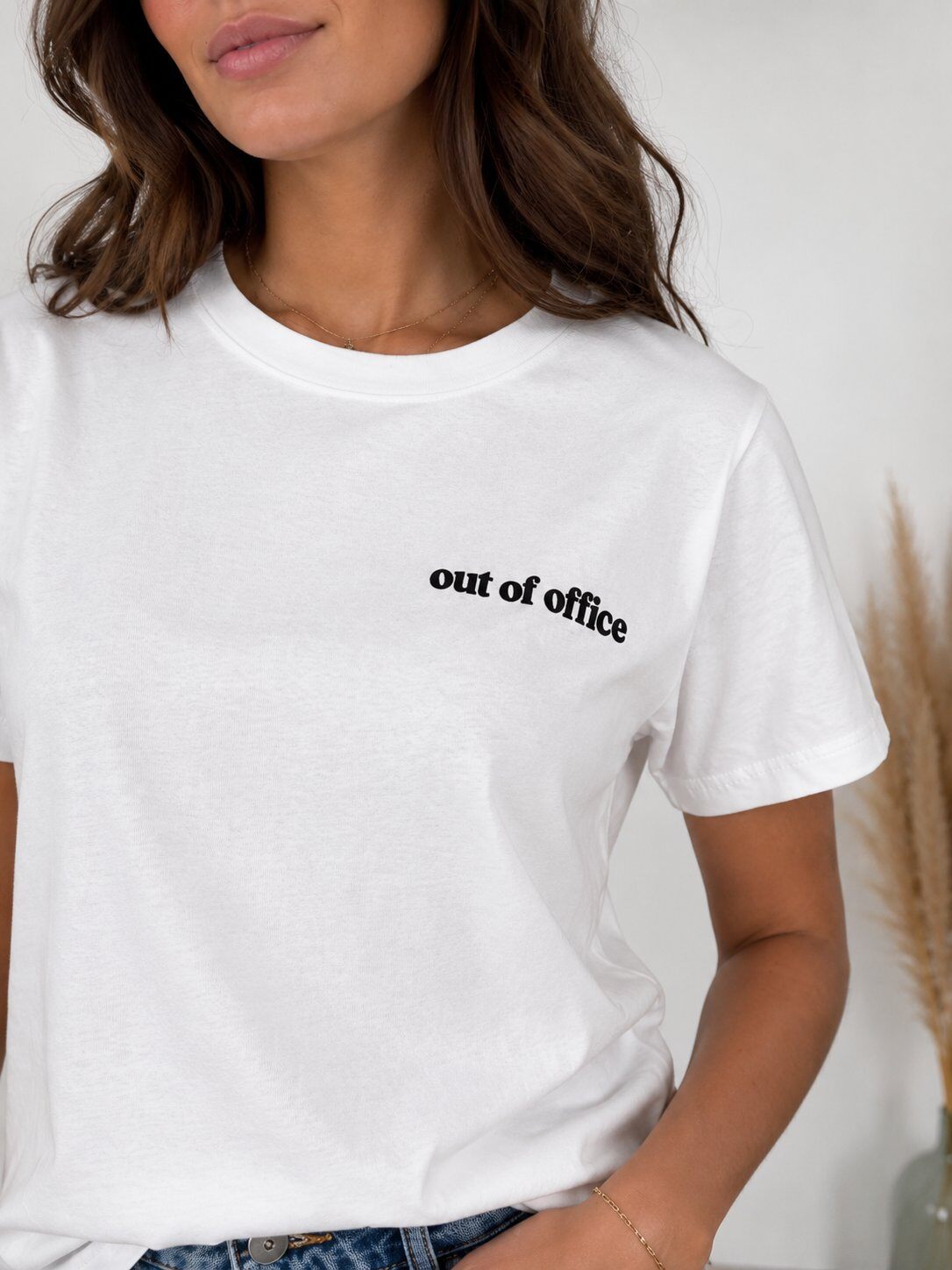 T-shirt Out Of Office